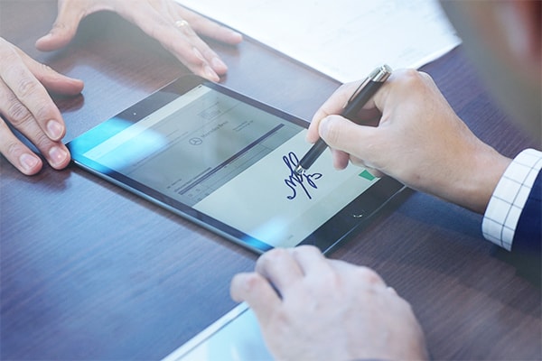 Bcpcdnchinhphuvn 334894974524682240 2025 12 24 Uy Quyen Ky Hop Dong Lao Dong 1 17665679897681497346396 1766715259346145796280